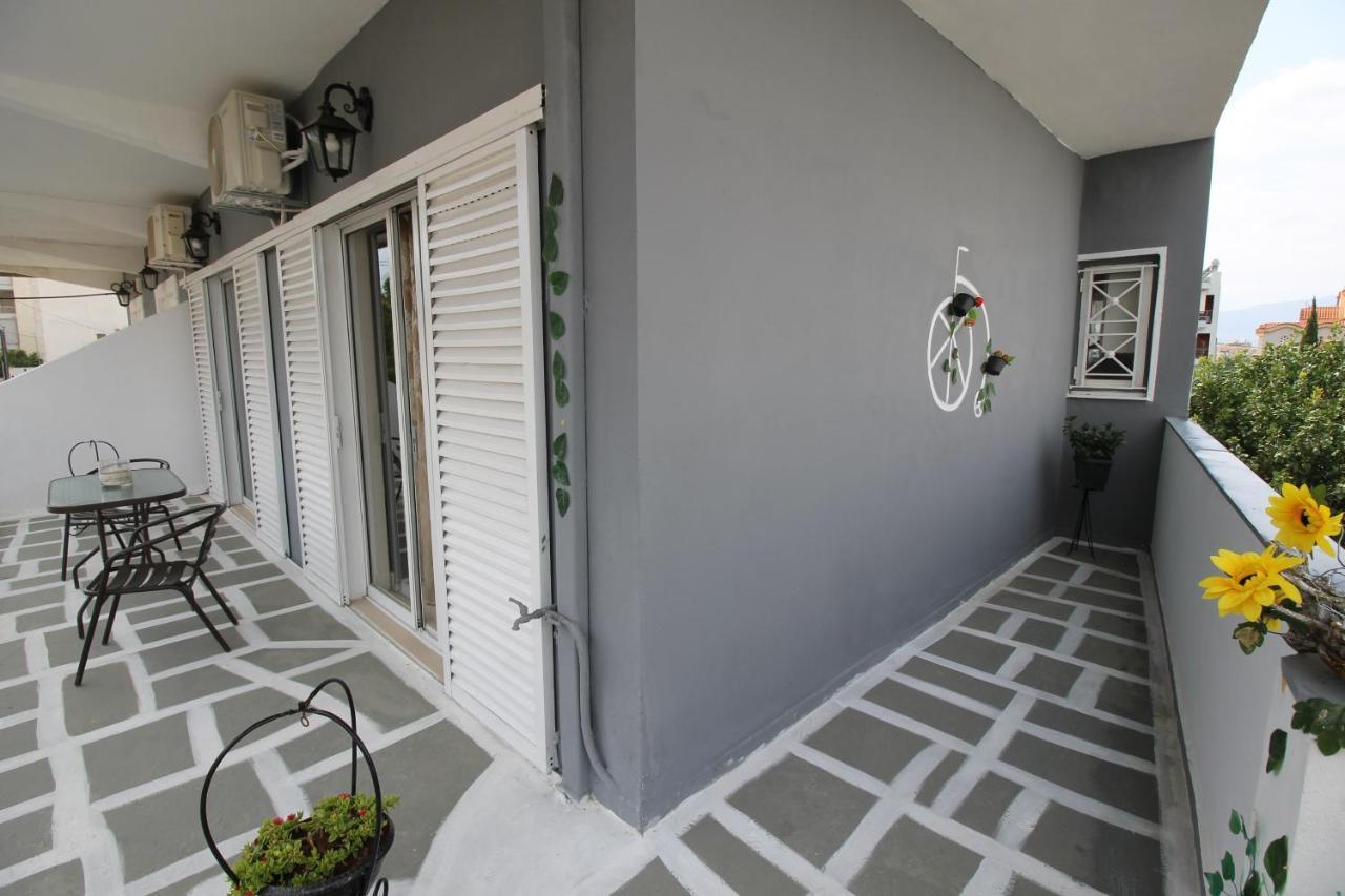 Christa'S Home Near Ath Airport Markópoulon エクステリア 写真